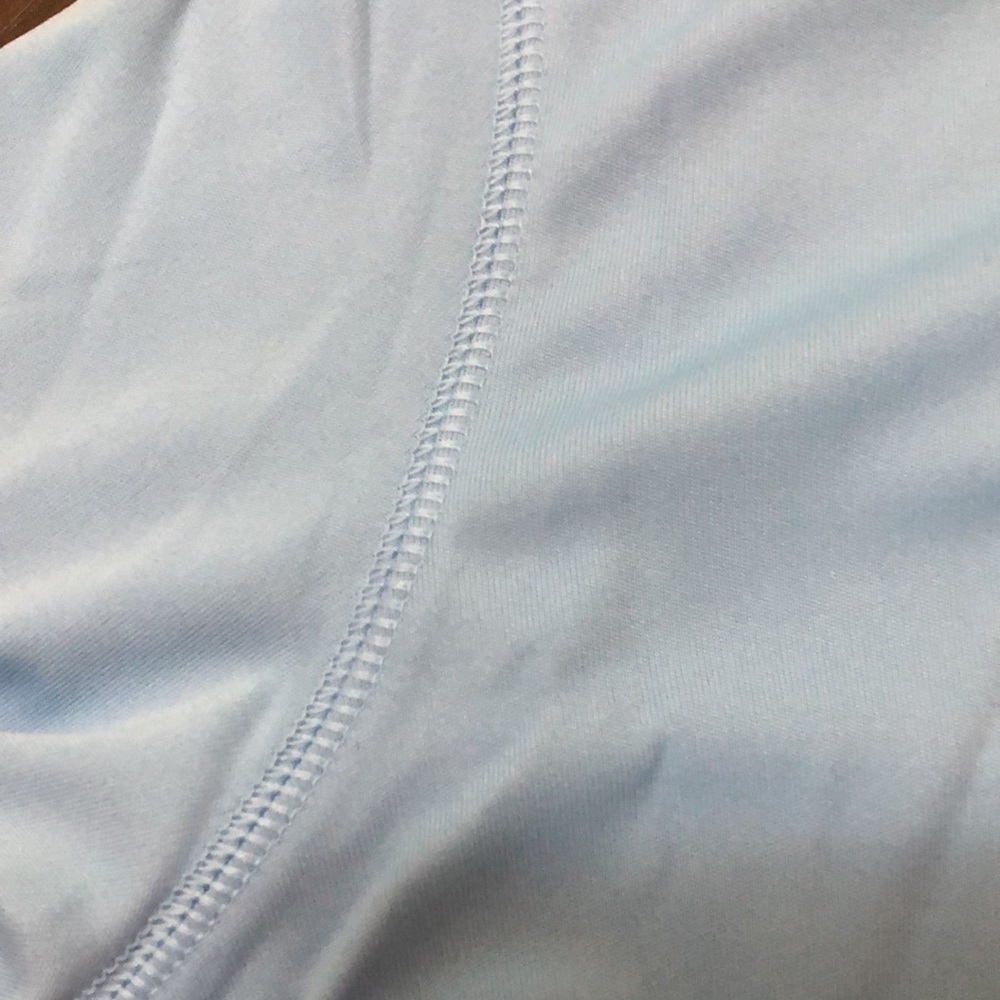 Donated!!!!!Last chance ❗️NWT Hanes Sport Long Sleeved Tee Blue - Picture 6 of 7